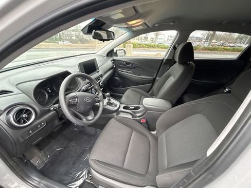 Used 2023 Hyundai Kona SEL w/ Cargo Package image 15