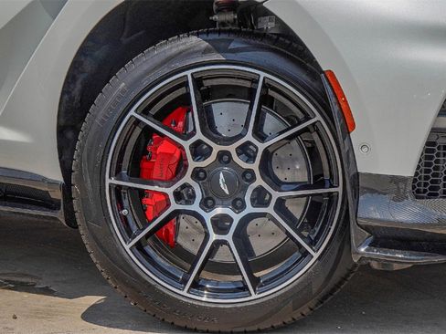 New 2025 Aston Martin DBX 707 image 11