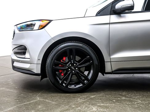 Used 2019 Ford Edge ST w/ Equipment Group 401A image 10