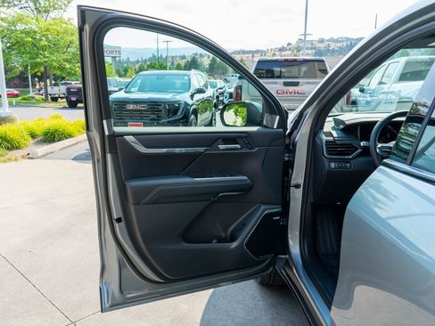 New 2026 GMC Acadia Elevation w/ Black Edition image 18