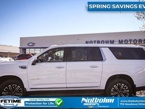 Used 2025 GMC Yukon XL Elevation AWD/4WD image 4