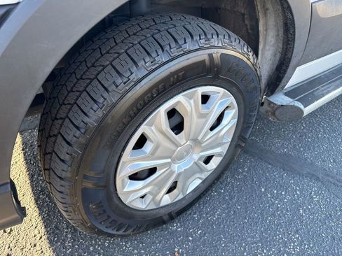 Used 2024 Ford Transit 250 Low Roof w/ Exterior Upgrade Package image 10