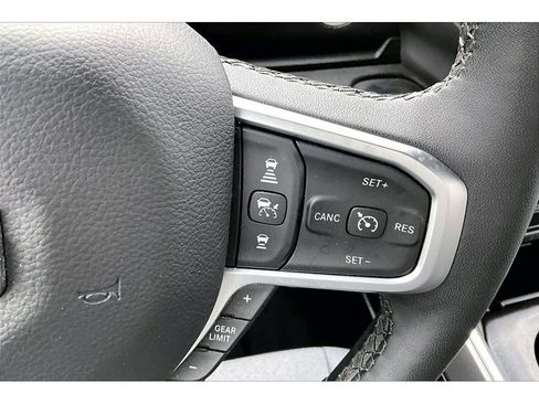 Certified 2025 RAM 1500 Big Horn AWD/4WD image 28