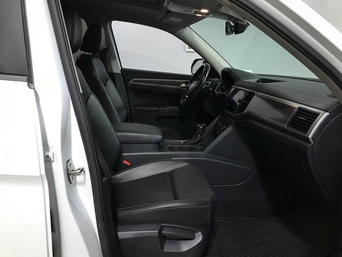 Used 2019 Volkswagen Atlas SE FWD image 13