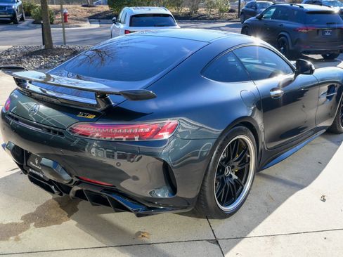 Used 2019 Mercedes-Benz AMG GT R image 5