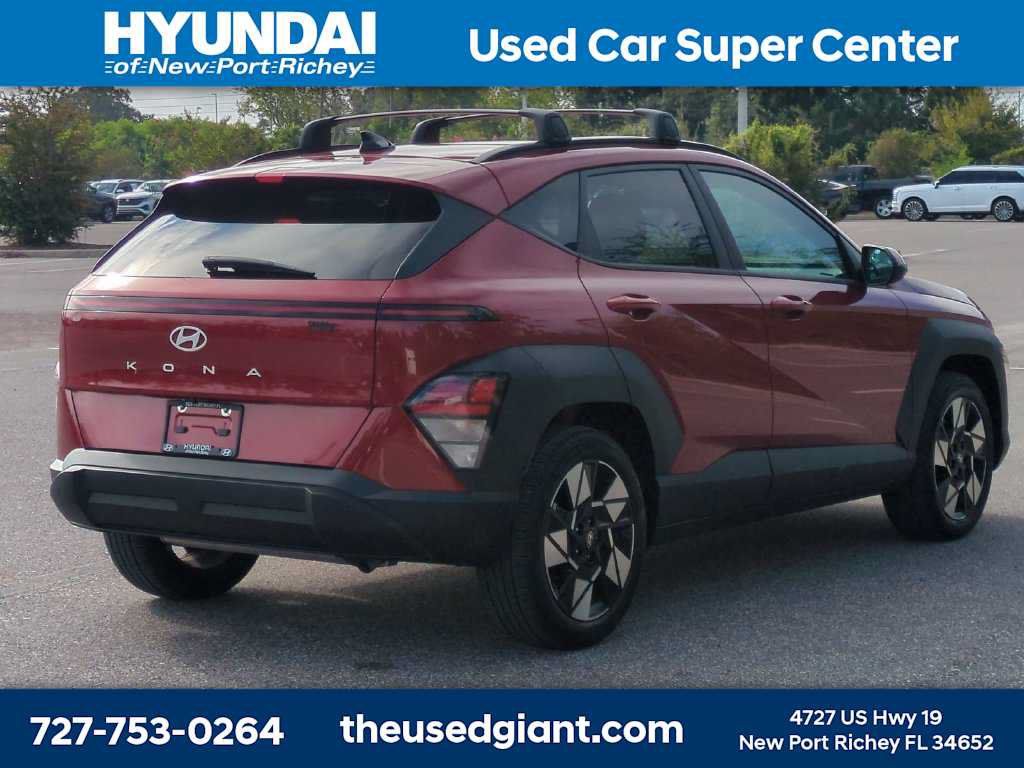 Certified 2024 Hyundai Kona SEL FWD image 5