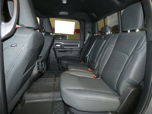 New 2025 RAM 2500 Big Horn image 30