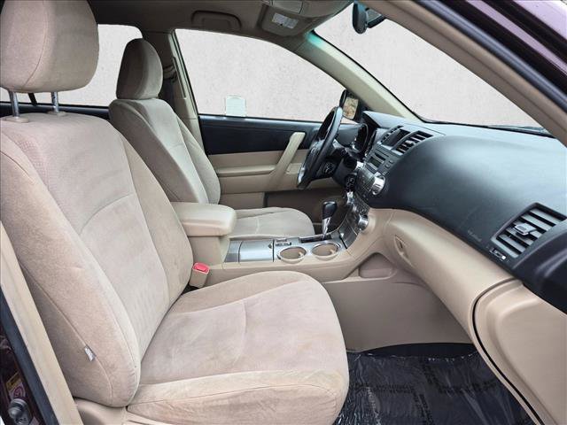 Used 2012 Toyota Highlander FWD image 20