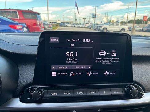 Used 2022 Kia Forte LXS FWD image 26