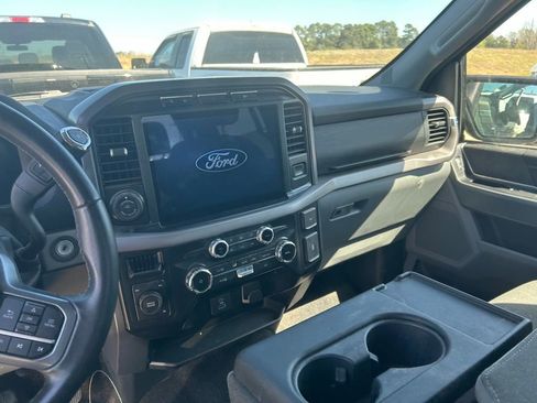 Used 2024 Ford F150 XLT image 12