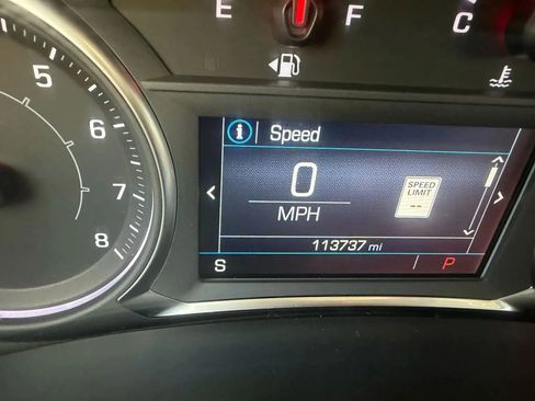 Used 2018 GMC Terrain Denali w/ Comfort Package image 11