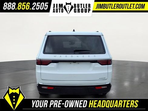 Used 2024 Jeep Wagoneer Series III AWD/4WD image 20