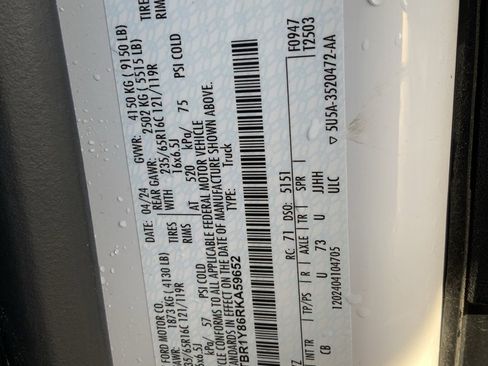 Used 2024 Ford Transit 250 Low Roof w/ Exterior Upgrade Package image 28