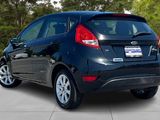 Used 2012 Ford Fiesta SE image 4