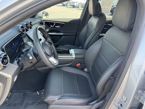 Used 2023 Mercedes-Benz GLC 300 4MATIC image 16