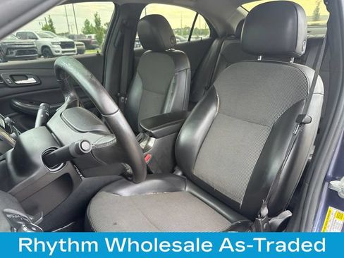 Used 2014 Chevrolet Malibu LT FWD image 30
