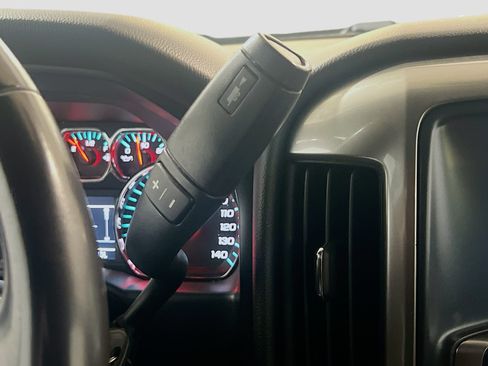 Used 2018 Chevrolet Silverado 1500 LT w/ All Star Edition AWD/4WD image 12