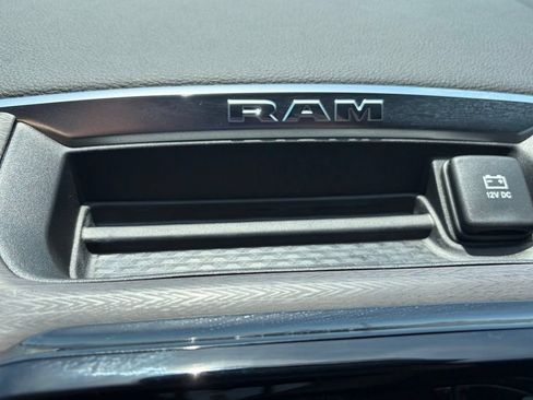 Used 2025 RAM 2500 Laramie w/ Towing Technology Group AWD/4WD image 27