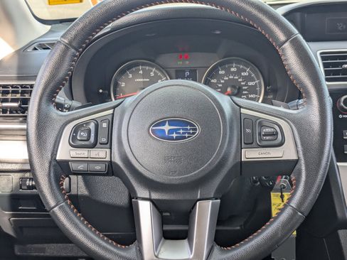 Used 2017 Subaru Crosstrek 2.0i Premium image 20