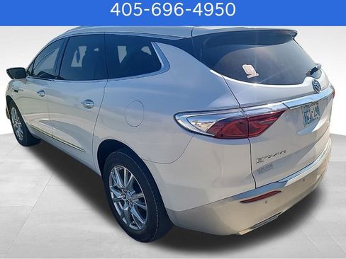 Used 2023 Buick Enclave Premium w/ Experience Buick Package image 8