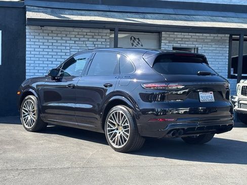 Used 2019 Porsche Cayenne E-Hybrid AWD/4WD image 20