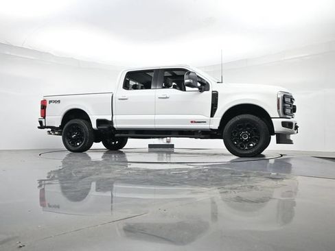 New 2026 Ford F250 Lariat w/ Black Appearance Package AWD/4WD image 33