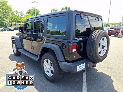 Used 2022 Jeep Wrangler Unlimited Sport AWD/4WD image 4