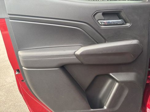 Used 2024 GMC Canyon Elevation w/ Convenience Package image 18