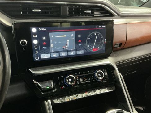 Used 2022 GMC Sierra 1500 Denali w/ Denali Reserve Package image 29