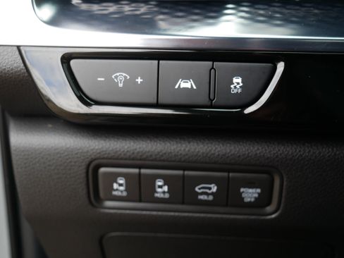 Used 2022 Kia Carnival SX Prestige FWD image 26