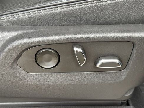 Certified 2023 GMC Sierra 1500 Denali image 31