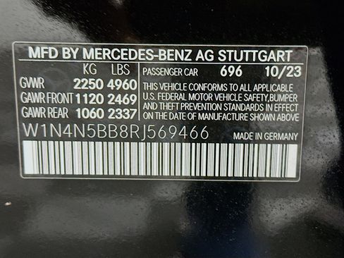 Used 2024 Mercedes-Benz GLA 35 AMG 4MATIC image 37