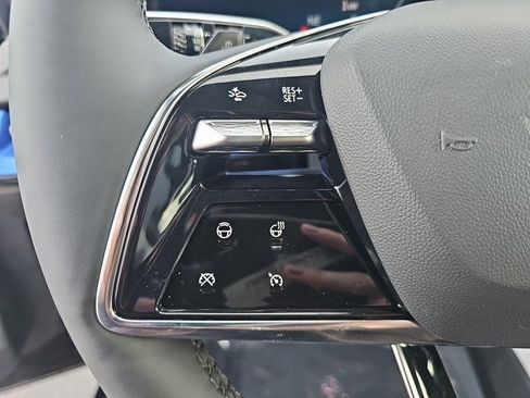 New 2026 Cadillac Optiq Sport 2 image 15