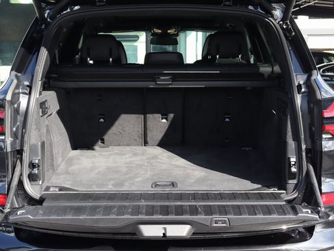 Used 2026 BMW X5 M60i image 9