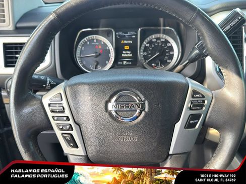 Used 2017 Nissan Titan SV RWD image 18