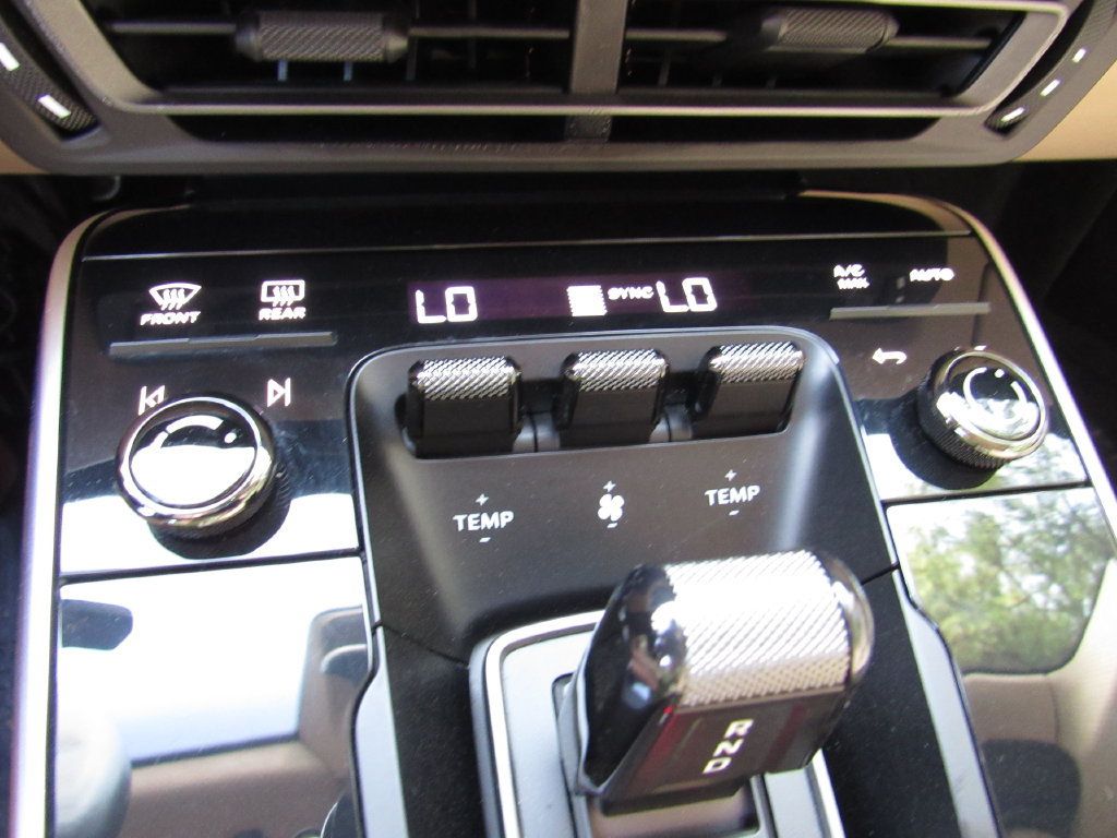 Certified 2021 Porsche 911 AWD/4WD image 30