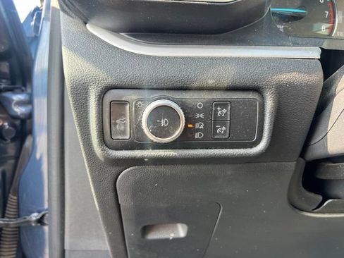 Used 2020 Ford Explorer XLT w/ Equipment Group 202A AWD/4WD image 25
