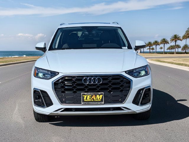 Used 2024 Audi Q5 2.0T Premium AWD/4WD image 3
