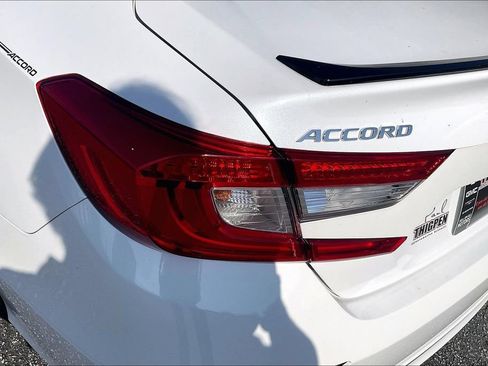 Used 2022 Honda Accord Sport image 30