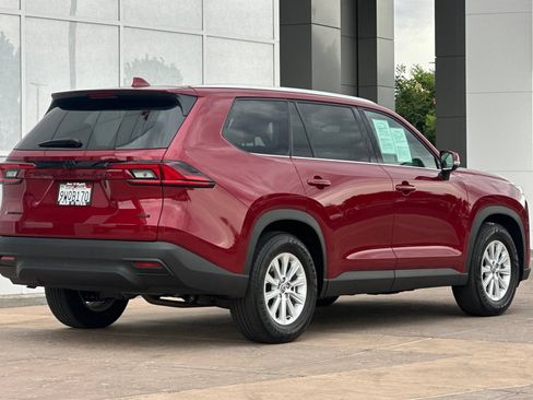 Used 2026 Toyota Grand Highlander AWD Hybrid image 4