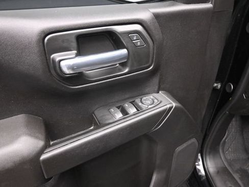 Used 2025 Chevrolet Silverado 1500 Custom AWD/4WD image 14