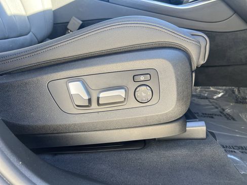 Used 2021 BMW X5 xDrive40i w/ Convenience Package image 29