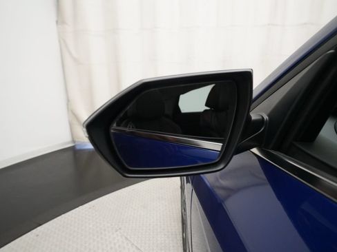 Used 2024 Hyundai Elantra Limited FWD image 23
