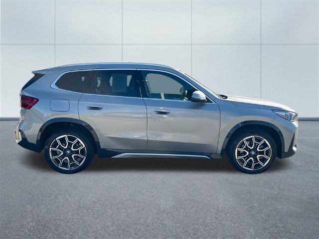Used 2026 BMW X1 xDrive28i AWD/4WD image 14