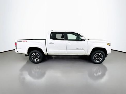Used 2023 Toyota Tacoma TRD Sport image 7