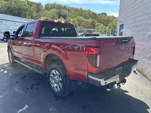 Certified 2022 Ford F250 Lariat w/ Lariat Ultimate Package image 6