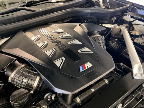 Used 2025 BMW X7 M60i AWD/4WD image 29
