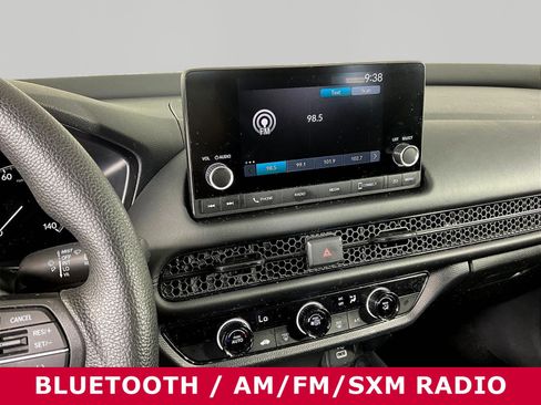 Used 2025 Honda HR-V LX image 9