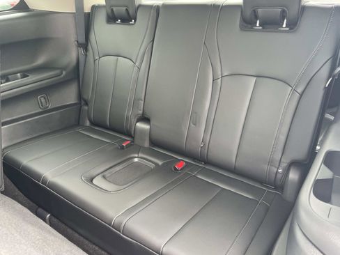 Certified 2026 INFINITI QX60 Luxe w/ Cargo Package image 11