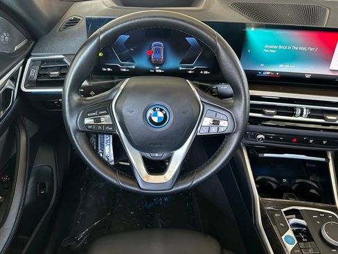 Used 2023 BMW i4 eDrive40 w/ Premium Package RWD image 13